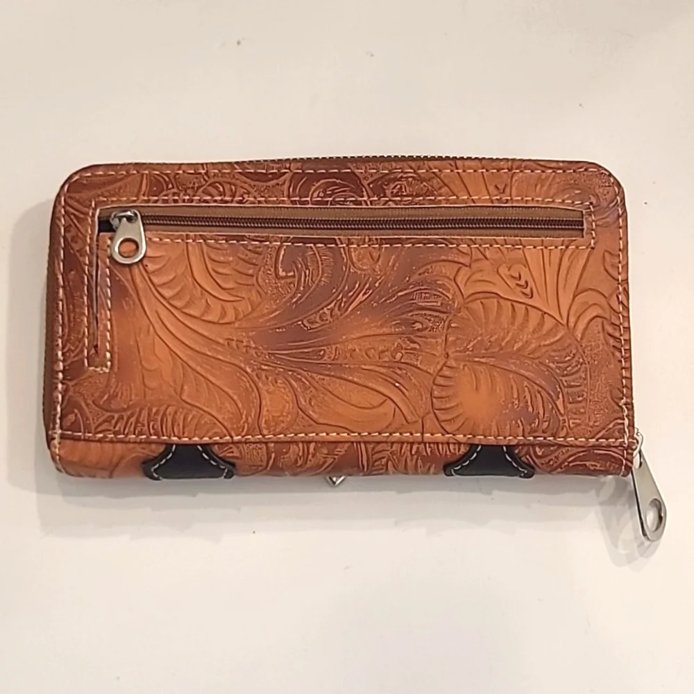 N/A stylish tooled